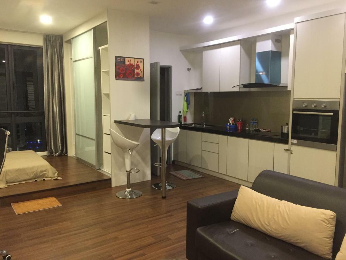 Silk Sky Residence Seri Kembangan Exterior foto